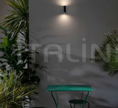 Итальянские Уличные светильники - Настенный светильник Movida AC262 BN EXT фабрика Karman