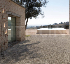 Итальянские Уличные светильники - Напольный светильник Nilo HP211 EN EXT фабрика Karman