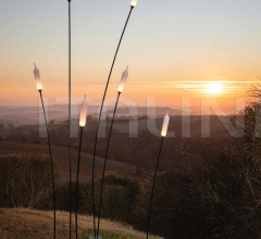 Итальянские Уличные светильники - Напольный светильник Nilo HP211 EN EXT фабрика Karman