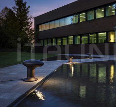 Итальянские Уличные светильники - Напольный светильник Bitta T1B5 Итальянские Уличные светильники - Напольный светильник Bitta T1B5 фабрика Il Fanale