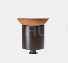 Итальянские Уличные светильники - Напольный светильник Bole L4C1 Итальянские Уличные светильники - Напольный светильник Bole L4C1 фабрика Il Fanale