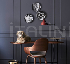 Стул с подлокотниками Showtime Nude - 4 wooden legs Стул с подлокотниками Showtime Nude - 4 wooden legs фабрика BD Barcelona Design