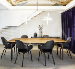 Стол обеденный Gaulino table - Walnut Стол обеденный Gaulino table - Walnut фабрика BD Barcelona Design