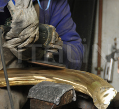 Стул с подлокотниками Leda armchair-sculpture Стул с подлокотниками Leda armchair-sculpture фабрика BD Barcelona Design