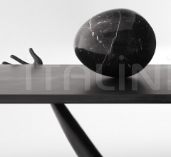Журнальный столик Leda low table-sculpture - Black Label Limited Edition Журнальный столик Leda low table-sculpture - Black Label Limited Edition фабрика BD Barcelona Design