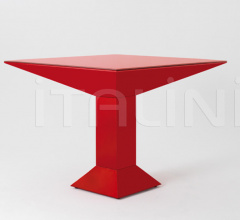 Стол обеденный Mettsass Стол обеденный Mettsass фабрика BD Barcelona Design