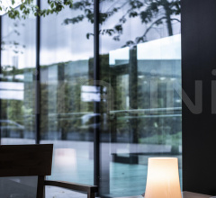 Настольный светильник Birdie Zero Настольный светильник Birdie Zero фабрика Foscarini