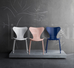 Итальянские Стулья, кресла - Стул SERIES 7™ CHILDREN'S CHAIR Итальянские Стулья, кресла - Стул SERIES 7™ CHILDREN'S CHAIR фабрика Fritz Hansen