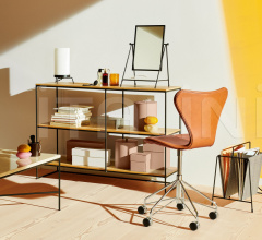 Итальянские Настольные светильники - Настольный светильник PM-02 Итальянские Настольные светильники - Настольный светильник PM-02 фабрика Fritz Hansen