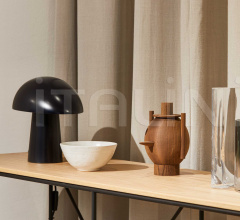 Итальянские Настольные светильники - Настольный светильник NIGHT OWL™ Итальянские Настольные светильники - Настольный светильник NIGHT OWL™ фабрика Fritz Hansen