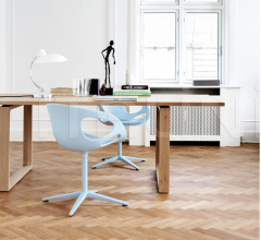 Итальянские Настольные светильники - Настольная лампа KAISER IDELL™ Итальянские Настольные светильники - Настольная лампа KAISER IDELL™ фабрика Fritz Hansen