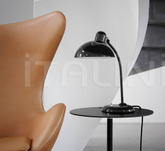 Итальянские Настольные светильники - Настольная лампа KAISER IDELL™ Итальянские Настольные светильники - Настольная лампа KAISER IDELL™ фабрика Fritz Hansen