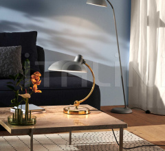 Итальянские Настольные светильники - Настольная лампа KAISER IDELL™ Итальянские Настольные светильники - Настольная лампа KAISER IDELL™ фабрика Fritz Hansen