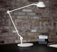 Итальянские Настольные светильники - Настольный светильник AQ01™ Итальянские Настольные светильники - Настольный светильник AQ01™ фабрика Fritz Hansen