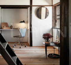 Столик TRAY TABLE Столик TRAY TABLE фабрика Fritz Hansen