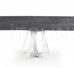 Итальянские Столы обеденные - Стол обеденный Turning фабрика Naos