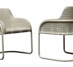 Стул с подлокотниками STREAM Стул с подлокотниками STREAM фабрика Nube