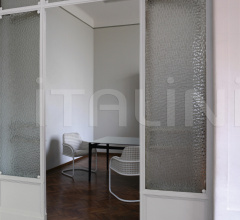 Стул с подлокотниками STREAM Стул с подлокотниками STREAM фабрика Nube