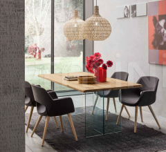 Стул с подлокотниками Logan фабрика Maronese