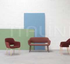 Стул с подлокотниками Magda-04 base 100 фабрика Torre