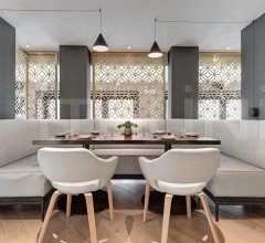 Стул с подлокотниками Manu-04 base 100 фабрика Torre