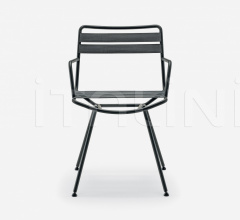 Стул с подлокотниками 2074 Dan фабрика Zanotta