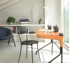 Письменный стол 2740 Tucano фабрика Zanotta