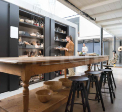 Кухонный шкаф Freedhome Кухонный шкаф Freedhome фабрика Caccaro