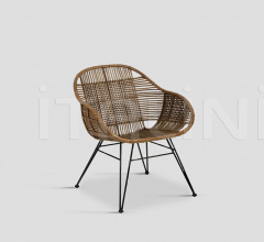 Стул с подлокотниками DB006284 фабрика Dialma Brown