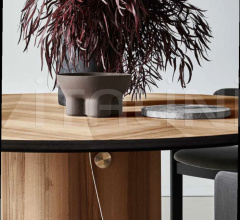 Стол обеденный Manto фабрика Gallotti&Radice