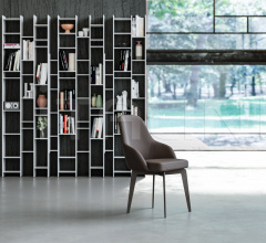 Стул с подлокотниками LARA Стул с подлокотниками LARA фабрика Easyline by Ozzio Italia