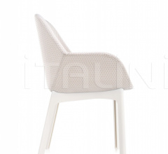 Стул с подлокотниками CLAP Стул с подлокотниками CLAP фабрика Kartell