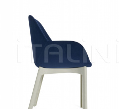 Стул с подлокотниками CLAP Aquaclean Стул с подлокотниками CLAP Aquaclean фабрика Kartell