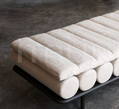 Банкетка Five to Nine Банкетка Five to Nine фабрика Tacchini