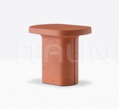 Столик Caementum Caementum CMT_40x30x35 фабрика Pedrali