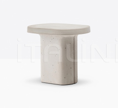 Столик Caementum Caementum CMT_40x30x35 фабрика Pedrali