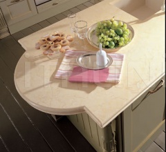 Кухня Solaria laccato grigio antico Кухня Solaria laccato grigio antico фабрика Tomassi Cucine (закрыта)