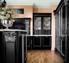 Кухня Solaria laccato nero Кухня Solaria laccato nero фабрика Tomassi Cucine (закрыта)