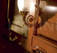 Кухня Artemide noce gubbio фабрика Tomassi Cucine (закрыта)