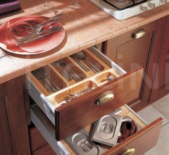 Кухня Contea noce фабрика Tomassi Cucine (закрыта)