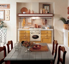Кухня Contea ocra фабрика Tomassi Cucine (закрыта)