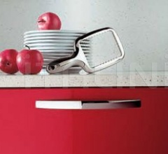 Кухня Andromeda rosso rubino Кухня Andromeda rosso rubino фабрика Tomassi Cucine (закрыта)