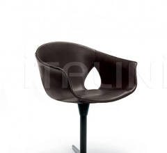 Стул Ginger Ale Стул Ginger Ale фабрика Poltrona Frau