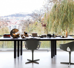 Стул Ginger Ale Стул Ginger Ale фабрика Poltrona Frau