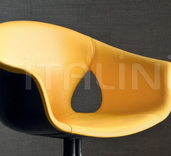 Стул Ginger Ale Стул Ginger Ale фабрика Poltrona Frau