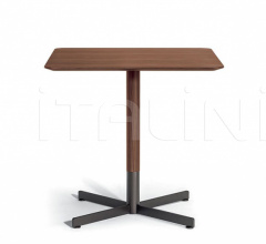 Барный стол Bob Bistrot Барный стол Bob Bistrot фабрика Poltrona Frau