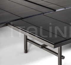 Журнальный столик Pierre Журнальный столик Pierre фабрика Poltrona Frau