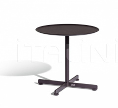 Итальянские Уличные столики - Столик Bob Outdoor Итальянские Уличные столики - Столик Bob Outdoor фабрика Poltrona Frau