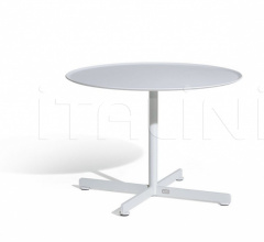 Итальянские Уличные столики - Столик Bob Outdoor Итальянские Уличные столики - Столик Bob Outdoor фабрика Poltrona Frau