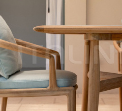 Стул с подлокотниками The Secret Garden Стул с подлокотниками The Secret Garden фабрика Poltrona Frau